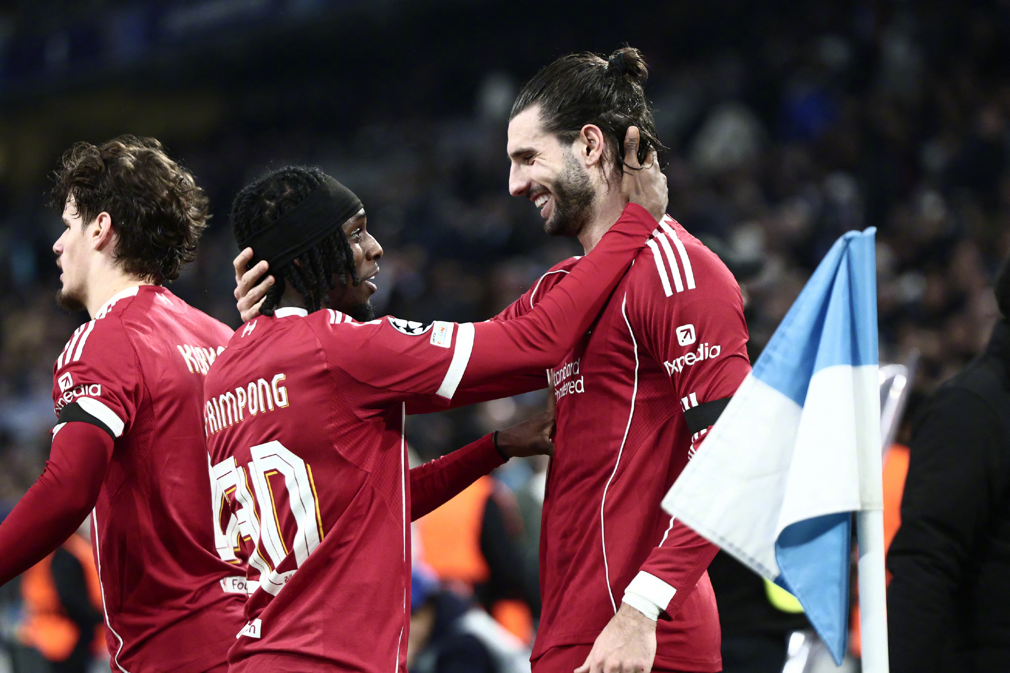 开云中国-关于利物浦迎欧超杯关键赛，转会期战术微调，球迷炸锅，控场能力受关注的信息