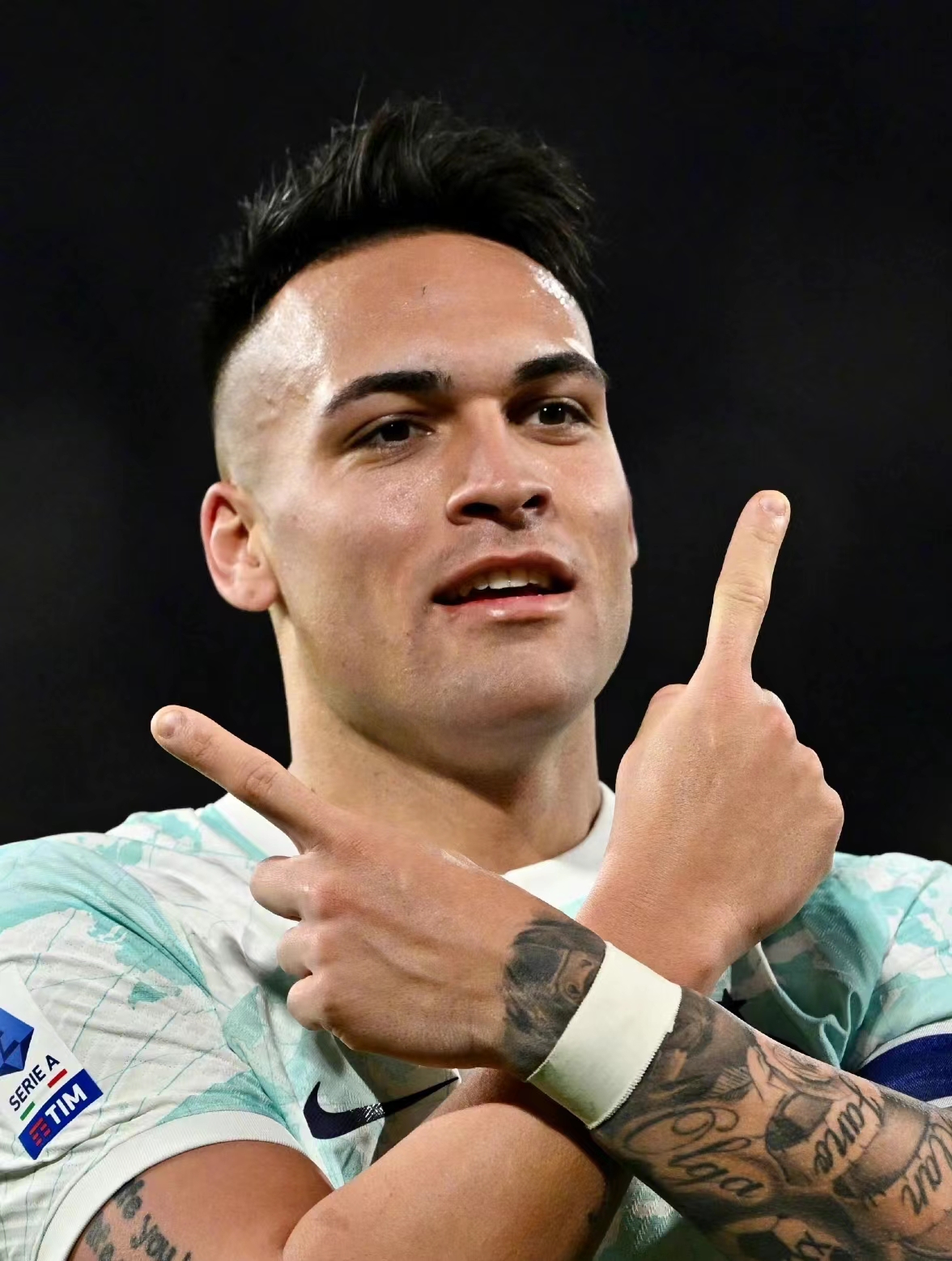 开云官方入口-国际米兰内部会议纪要流出：加时末段扳平良机；意甲使命明确；训练强度明显提升的简单介绍