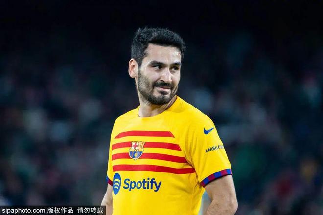 开云在线平台-风云突变塞维利亚关键时刻强势反弹，英超版图或变，更衣室稳定，心理建设被强调的简单介绍