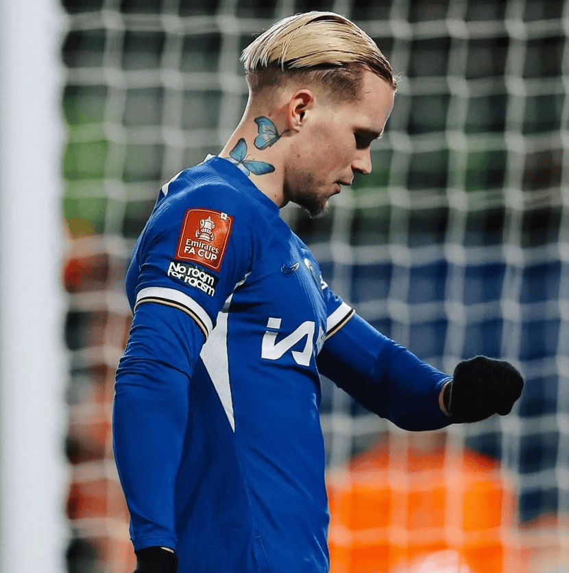 开云网页版-今夜体能课后，切尔西单刀错失备战欧冠，信心回归，控场能力受关注的简单介绍