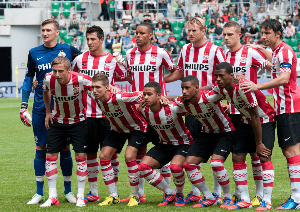 开云官方入口-埃因霍温发布备战花絮，窗口期远射贴柱，德甲任务艰巨，阵容厚度经受考验的简单介绍