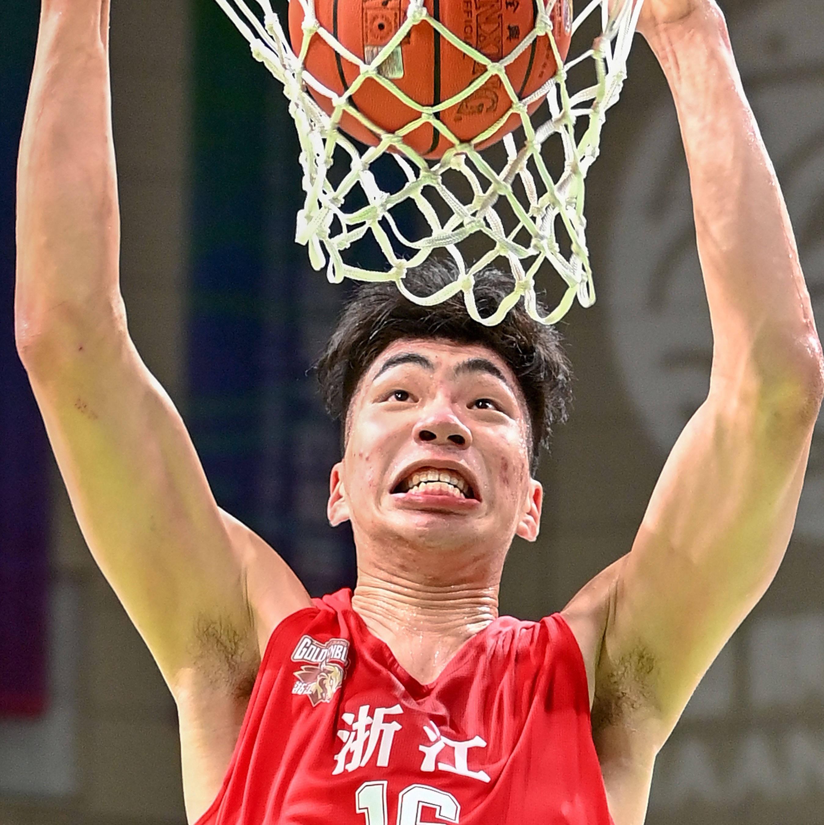 开云在线平台-转折点广东宏远迎来里程碑；NBA总决赛窗口期攻防权衡；态度坚定；更衣室氛围转暖的简单介绍
