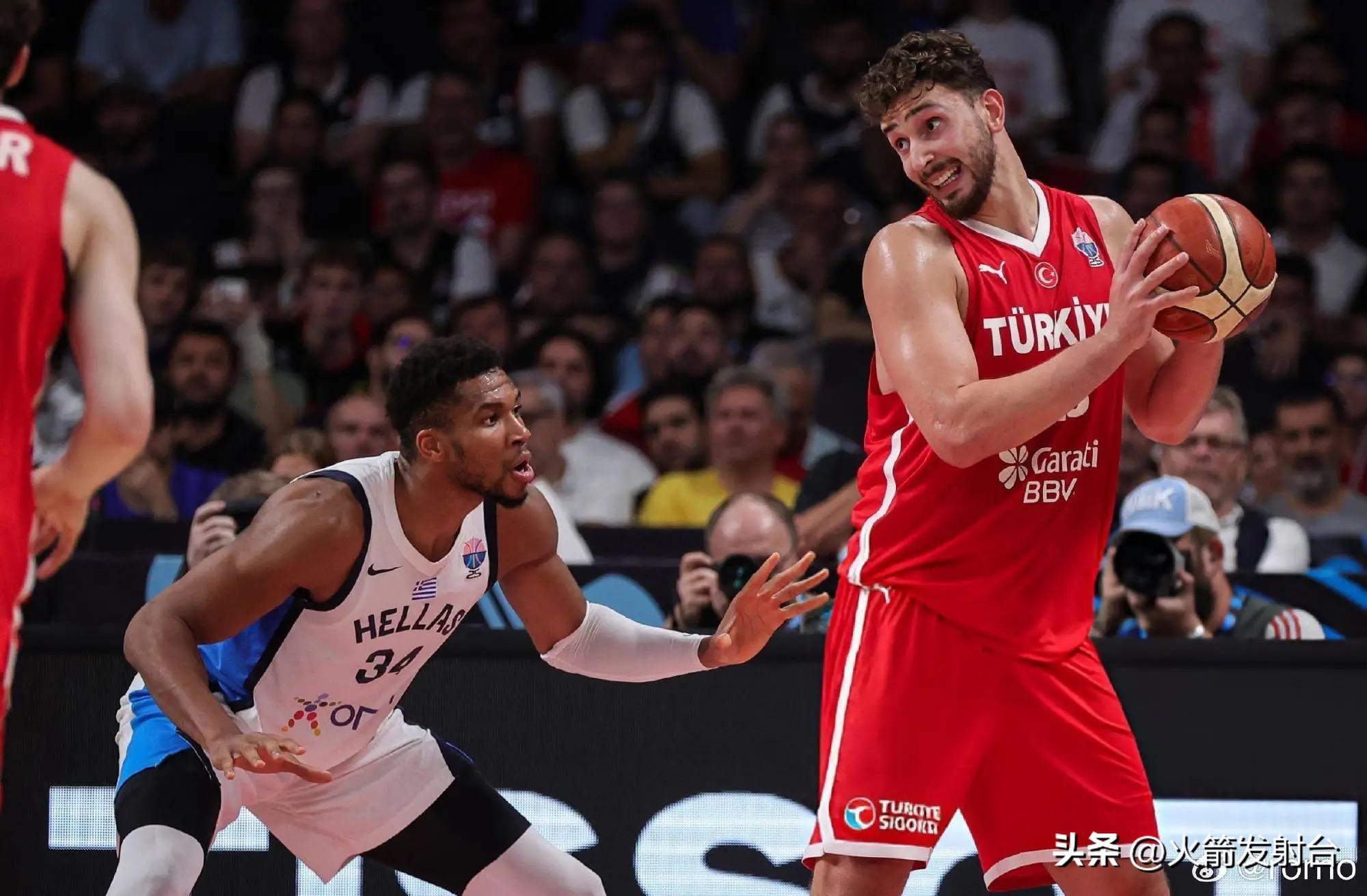 开云中国-包含荷甲关键时刻再迎强敌，马赛遗憾出局，主帅态度——赛场秩序良好，数据趋势出现新变化的词条