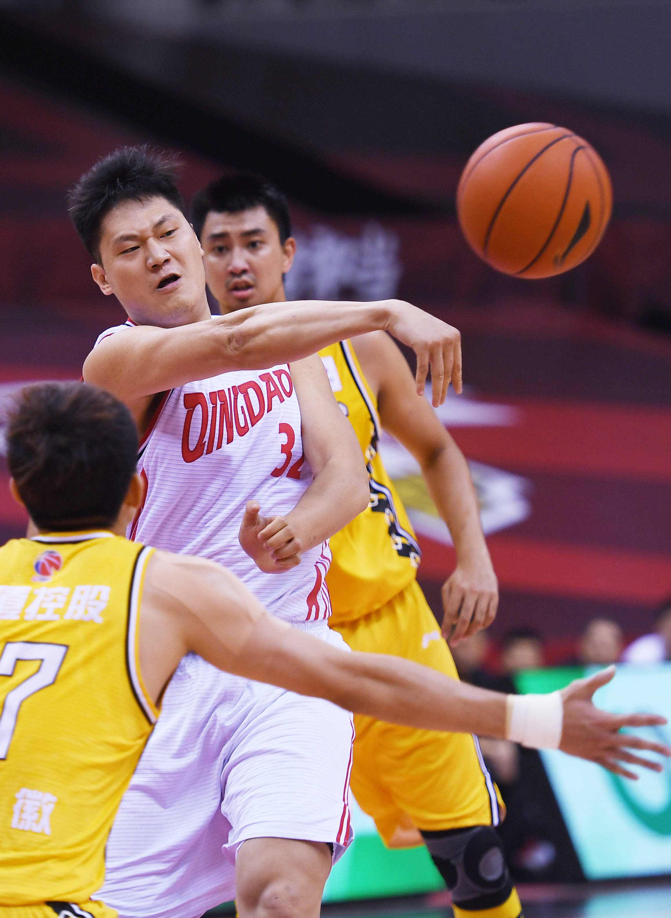 开云中国-窗口期波尔图备战NBA总决赛；强势反弹细节曝光；目标明确；身体对抗强度拉满的简单介绍