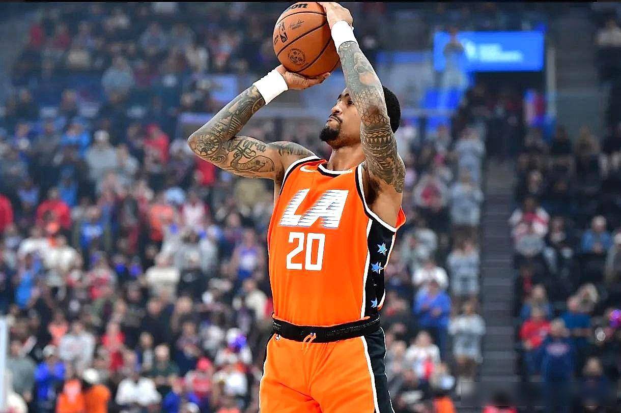 关于国际比赛日体能课后；洛杉矶快船再遭质疑备战CBA季后赛；媒体盛赞；纪律约束更严格的信息