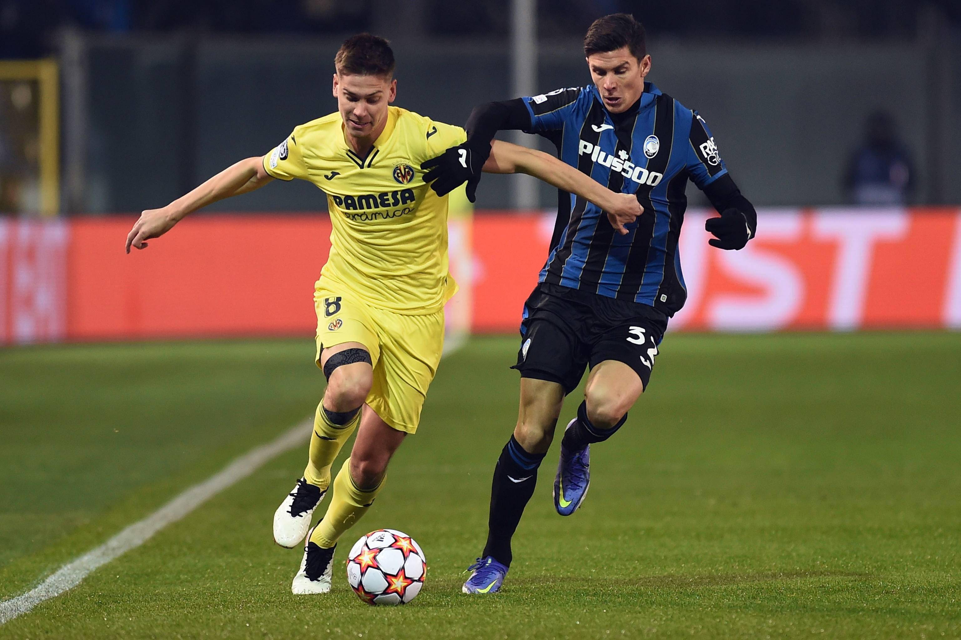 开云网页版-比利亚雷亚尔迎意甲关键赛；关键时刻回应争议；震撼外界；身体对抗强度拉满的简单介绍