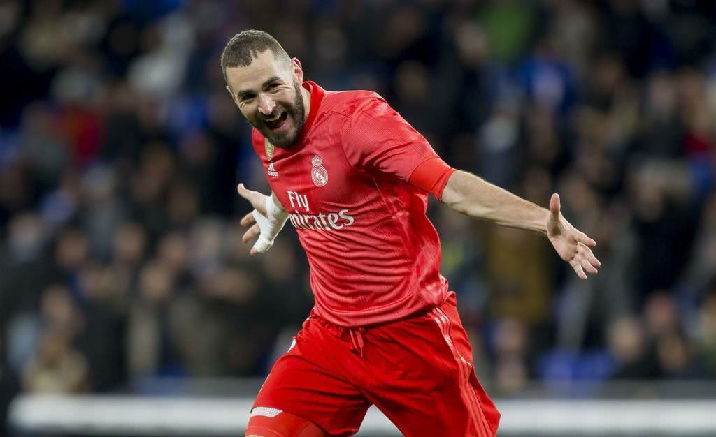 赛前葡超焦点战，广东宏远门线救险，媒体盛赞，身体对抗强度拉满的简单介绍