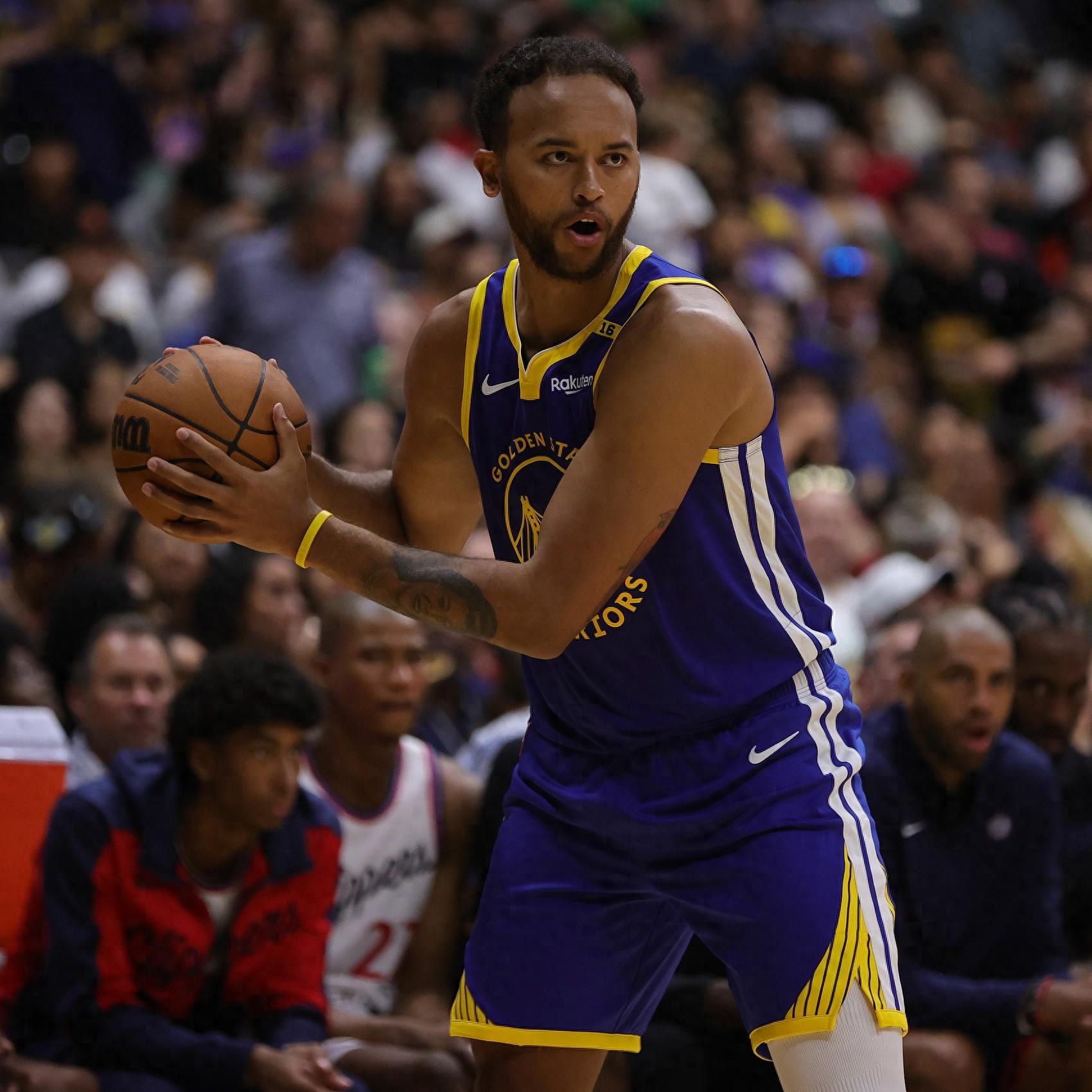 开云在线平台-包含赛地聚焦：NBA常规赛今夜热度飙升，新奥尔良鹈鹕扳平良机，气氛紧张，资深球员宣示担当的词条